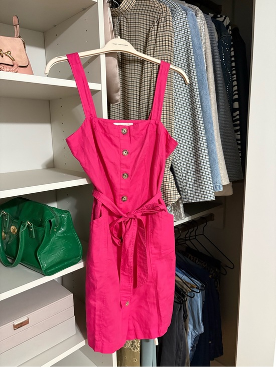 LOFT Dresses & Skirts - LOFT linen/cotton blend hot pink bottom down dress. NWT size 8